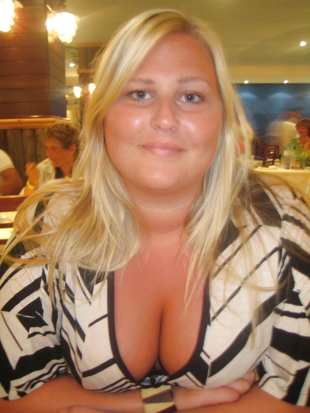 Chubby swedish girl adult photos