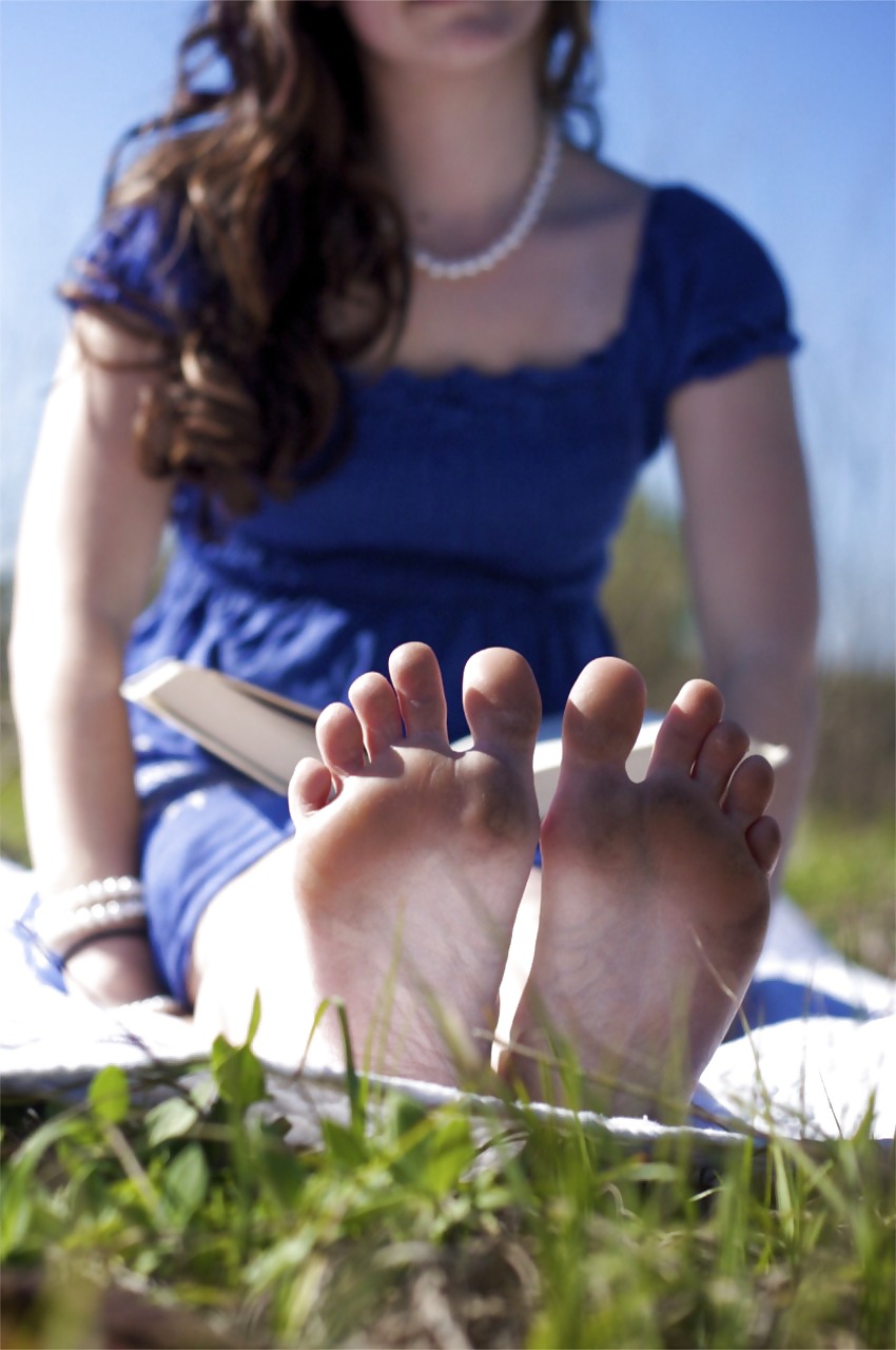 Teen Feet 16 adult photos