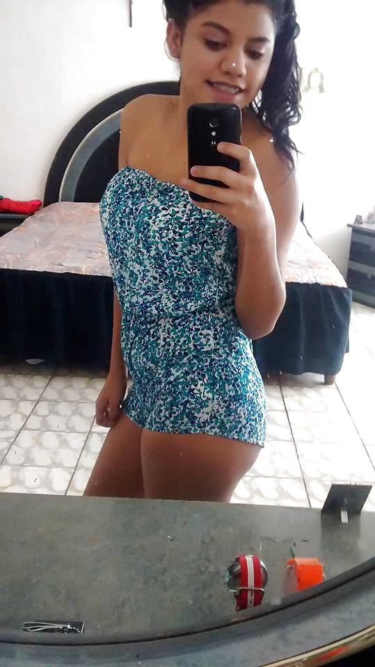 LITTLE MEXICAN SLUT GREAT ASS adult photos