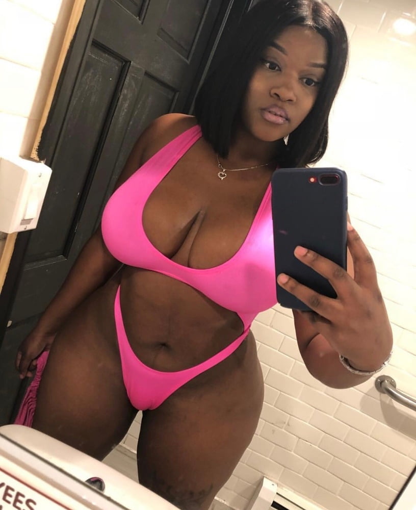 Ebony Escorts Orange County