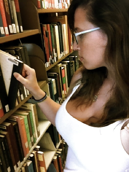 Big Boobs Teen Sluts Selfies adult photos