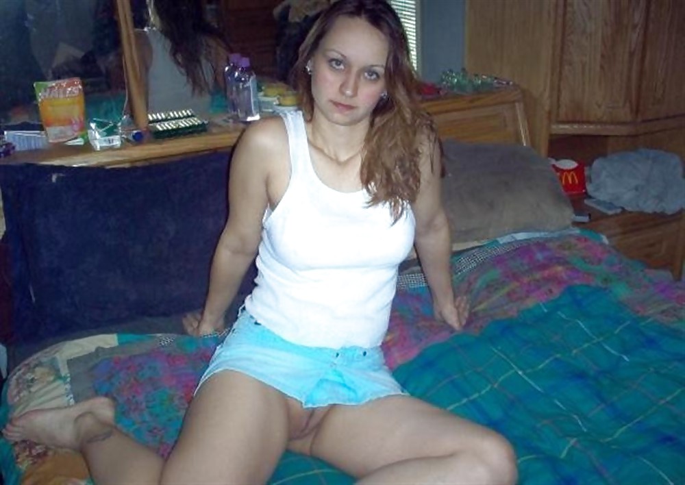 Tight Slits adult photos