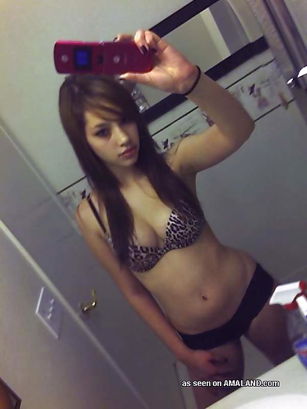 selfshots girl 2 adult photos