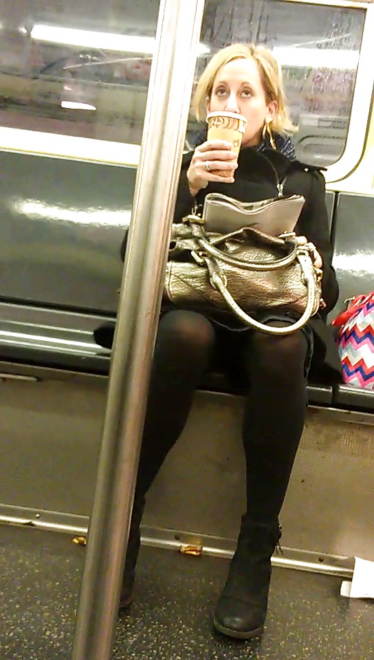 New York Subway Girls adult photos