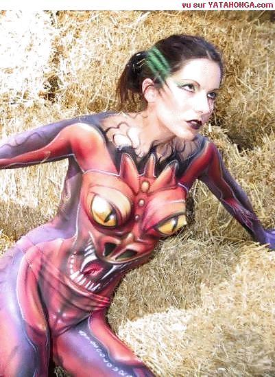 Body Paint 4 adult photos