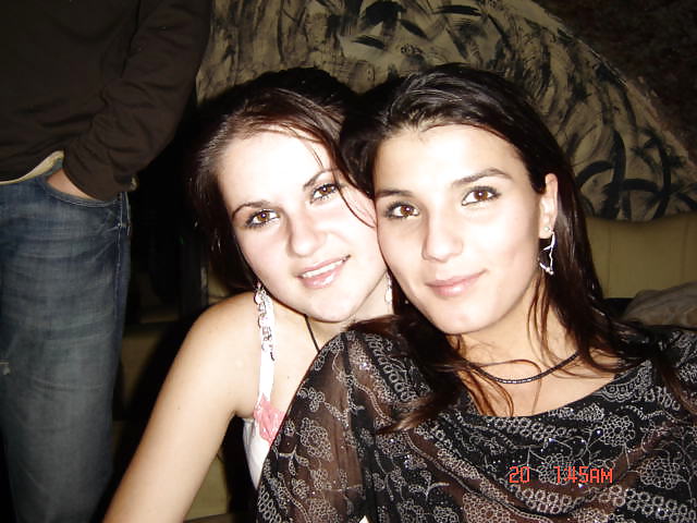 adela si raluca adult photos