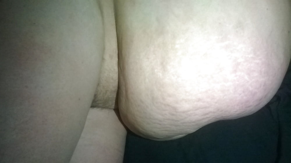 BBW Wife shows Fat Belly, Big Ass,and Tits adult photos