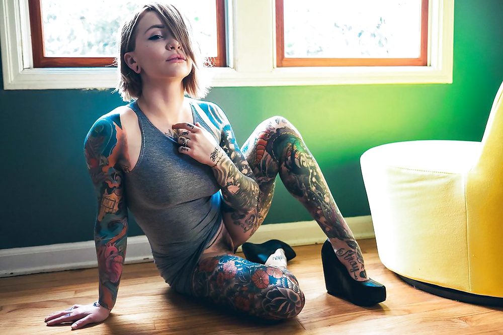 Beautiful Girls with tattoos adult photos