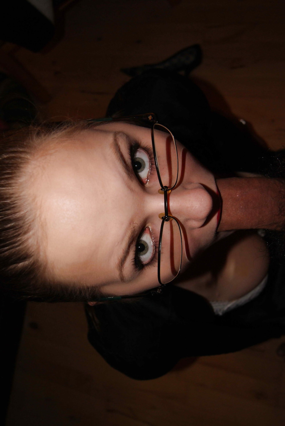 CUM ON GLASSES adult photos