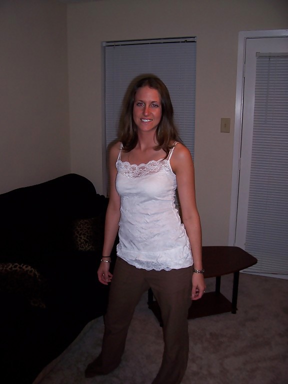 REAL GIRLS FROM AROUND THE WORLD - JEANINE adult photos