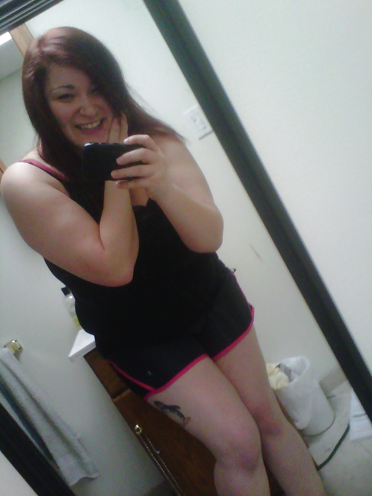 Chubby Self Shooter adult photos