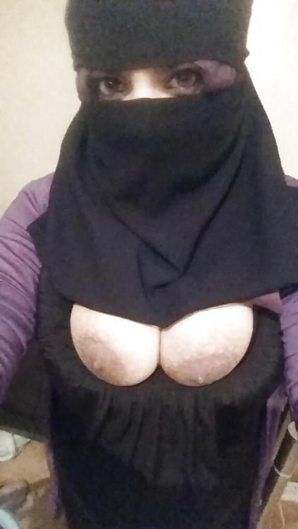 ARAB AMATEUR MUSLIM BEURETTE HIJAB BNAT BIG ASS vol.41 adult photos