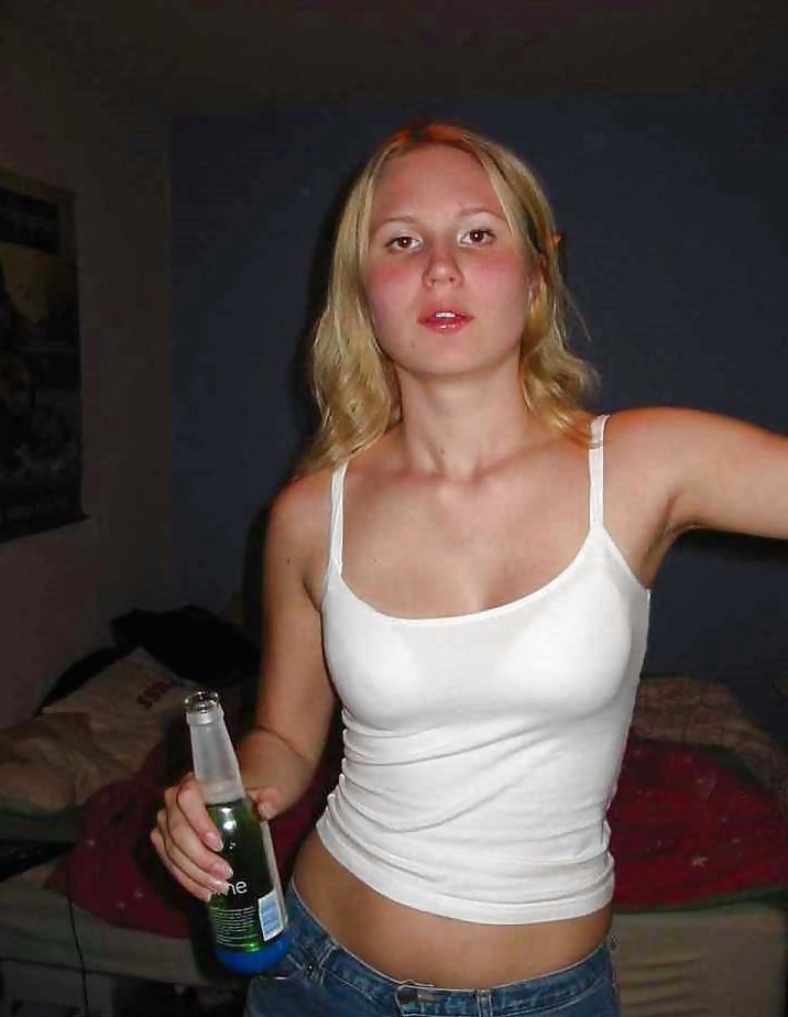 Mia's blowjob adult photos