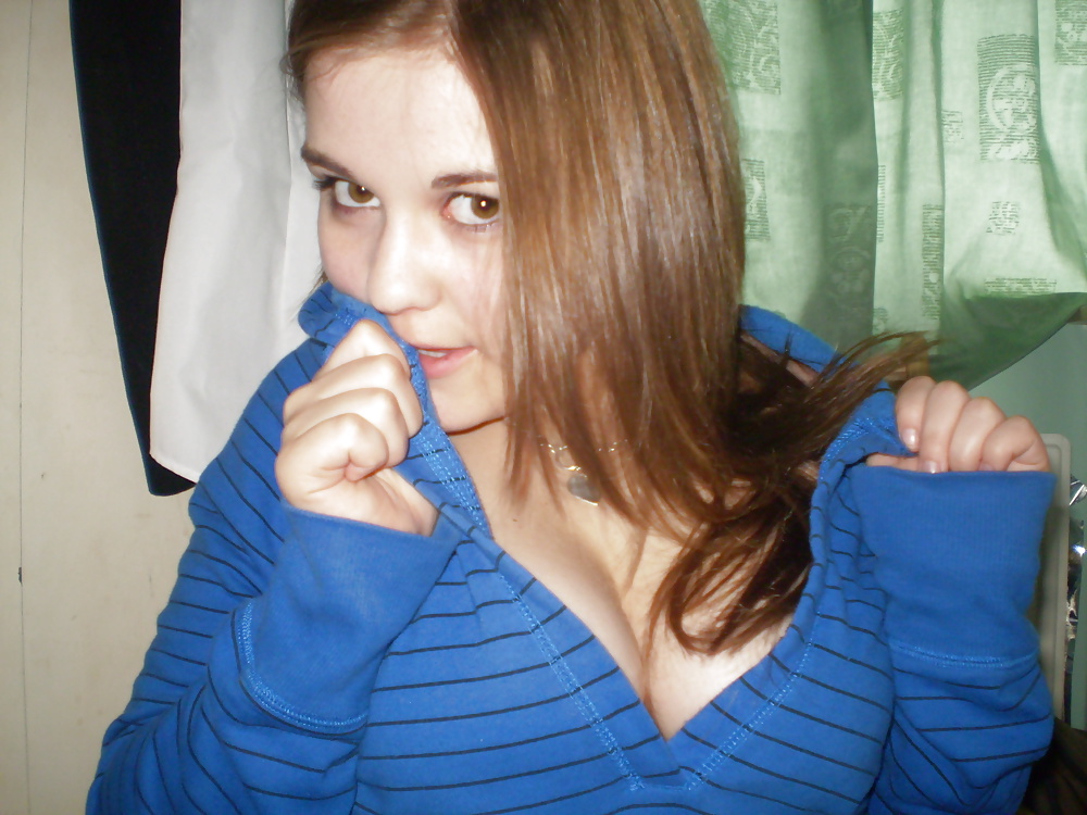 Cute Chubby Teen adult photos