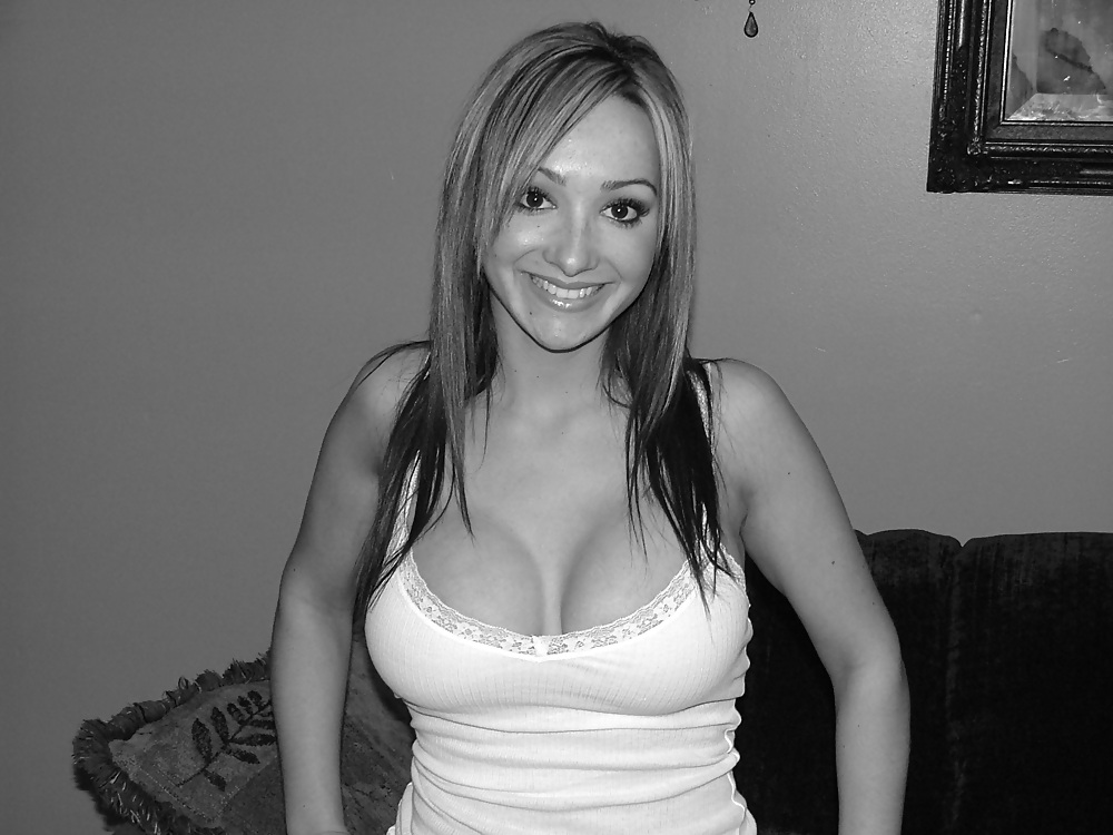 babe with wonderful breasts adult photos