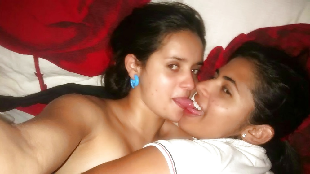 young lesbians adult photos