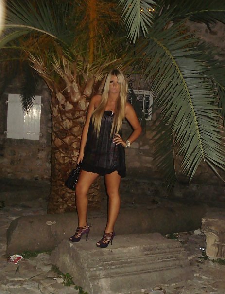 Dina Nikolic adult photos