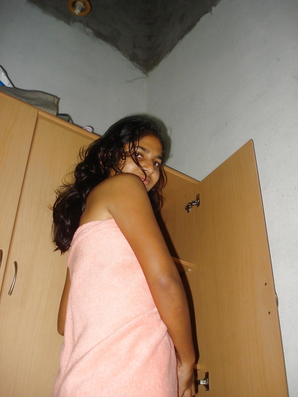 Random Pics of Sri Lanka adult photos