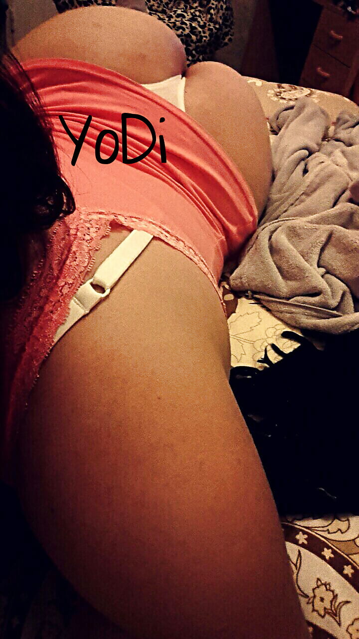 20 Years Friend - Copine 20 ans adult photos