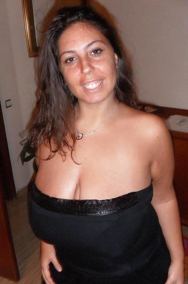 Italian Girl With Big Tits adult photos